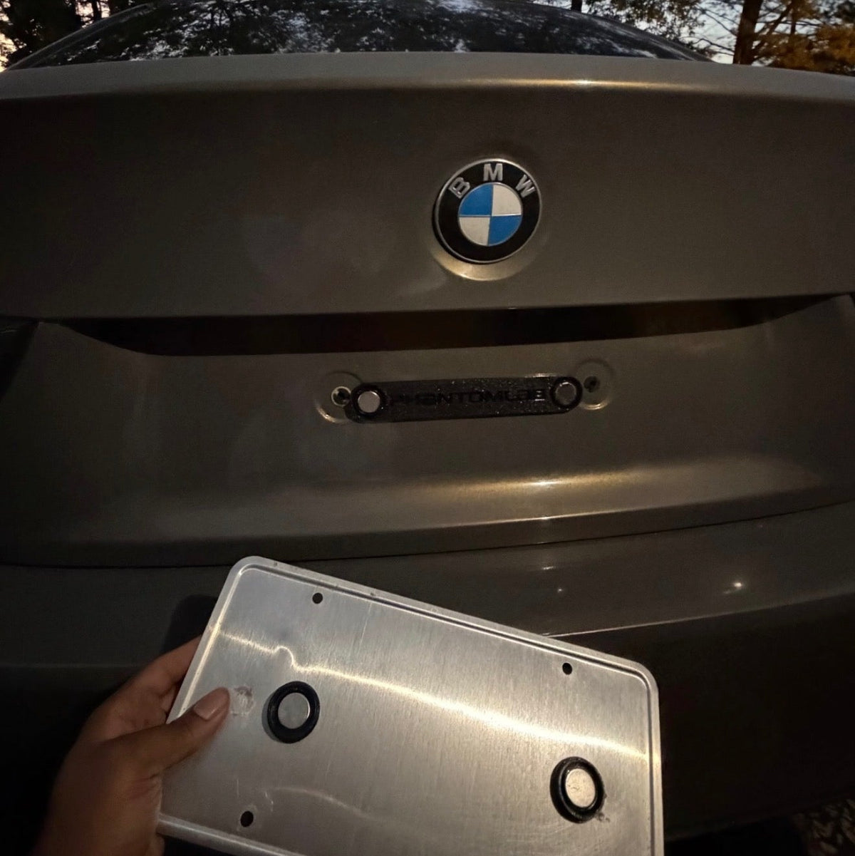 PhantomPlate V1 – Magnetic License Plate Mount