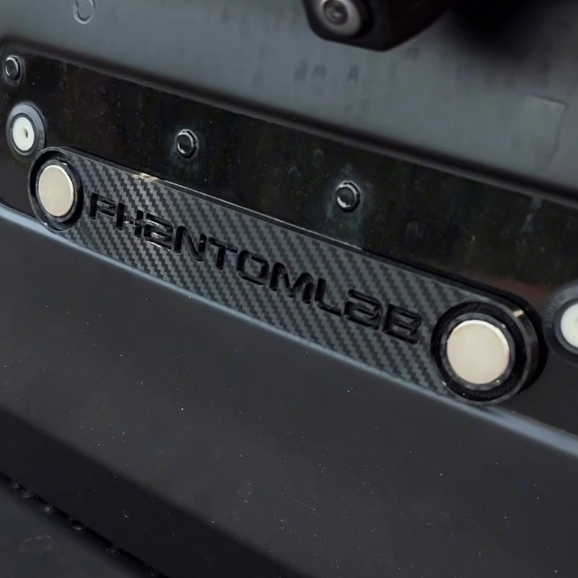 PhantomPlate V1 – Magnetic License Plate Mount